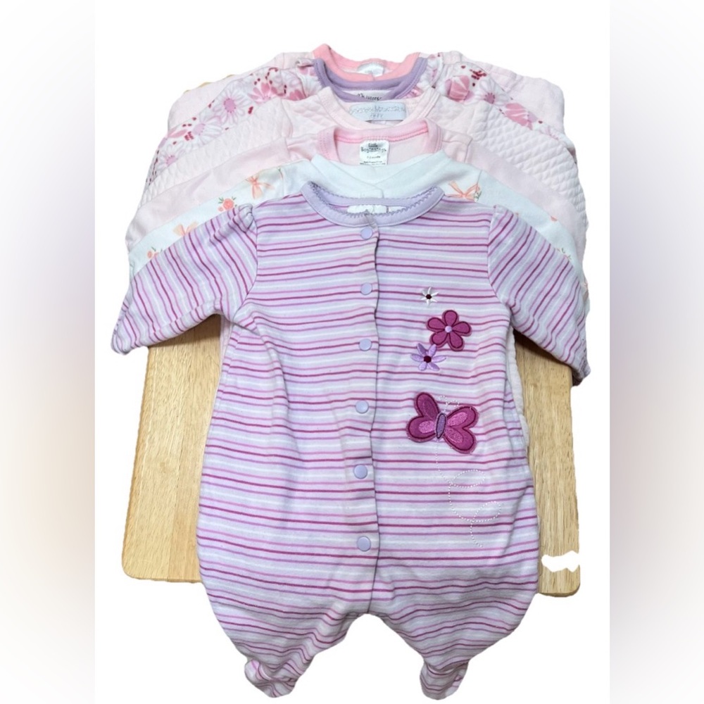 Newborn Baby Girl Footed Sleepers 0-3 months (different brands)